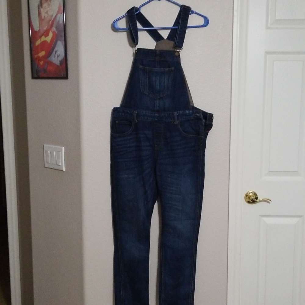 Gap overalls